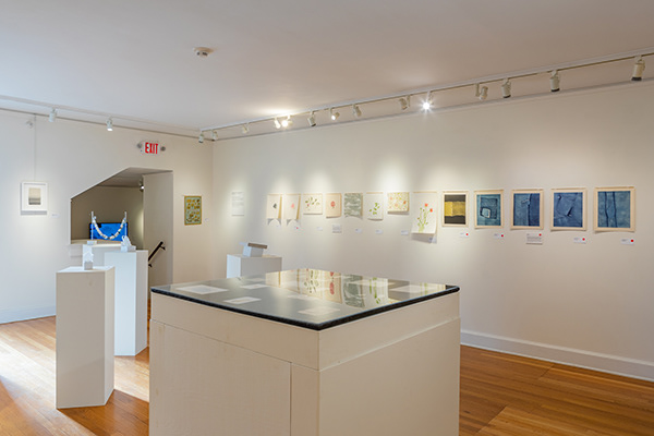 Katie Baldwin, Mariko Jesse, Gotou Hidehiko, and Wood Paper Box